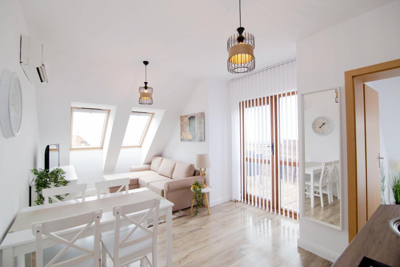 Four Seasons Apartment - Oasis Beach Resort Bliznatsi Экстерьер фото