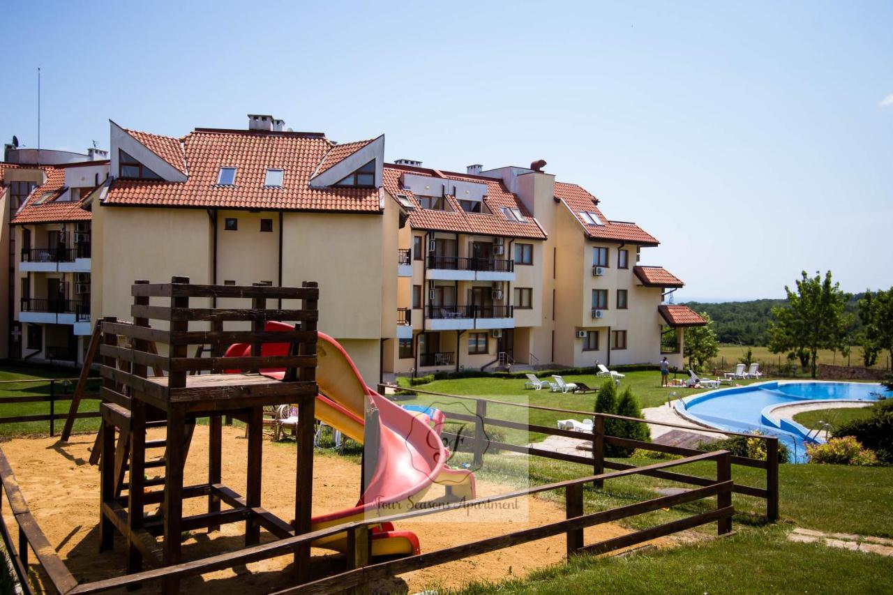 Four Seasons Apartment - Oasis Beach Resort Bliznatsi Экстерьер фото
